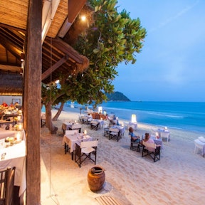 เดอะ บีช คลับ พะงัน (The Beach Club Phangan)
